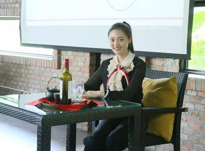 【清源際】禮儀講座 傳承中華文化，提升服務(wù)品質(zhì)——記成都清源際藝術(shù)中心了然閣盛會(huì)